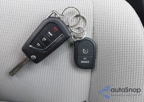 2021 Toyota Corolla Le from USA, damaged, VIN 5YFEPMAEXMP172020